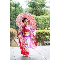 和傘が似合う✨兄弟で七五三★伊勢山皇大神宮の画像1