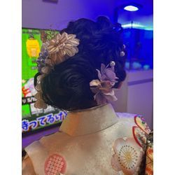 しっかりしたお嬢様7歳　七五三(タイトシニヨン)の画像3