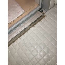 【浴室の扉】の画像1