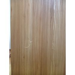 施工実例　内装ドア　横6cm　縦10cm　ヒビ補修の画像1