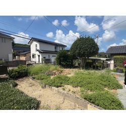 防草シート、人工芝、砂利引き施工の画像1