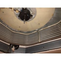 ＼店舗の空気をリフレッシュ／プロに任せるエアコンクリーニング (＾▽＾)の画像2