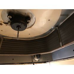 ＼店舗の空気をリフレッシュ／プロに任せるエアコンクリーニング (＾▽＾)の画像1