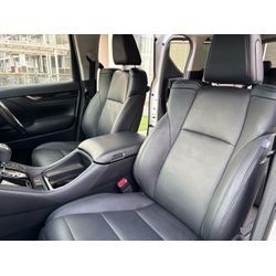 アルファードの画像2