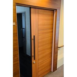 世田谷区の施設で吊り扉（ハンガー扉）の吊り車、金物の交換を行いました。の画像3