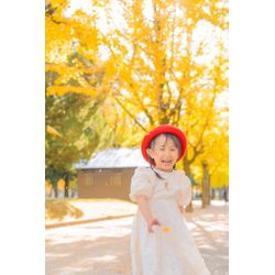 イチョウの黄色とこどもがとっても可愛い！の画像3