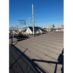 【藤沢市湘南台】今年最後の現場がスタート！初日は高圧洗浄＆駐車場もサービス洗浄の画像2