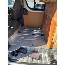 ハイエースの荷台カスタムの画像1