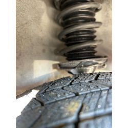 ショックアブソーバー交換の画像2