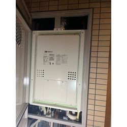 マンション給湯器交換(上方向排気)の画像1