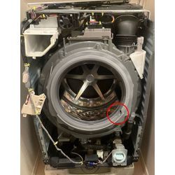 東京都新宿区　Panasonic ドラム式洗濯機　窓パッキン交換の画像1