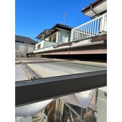 樋隠し撤去・雨樋部分塗装✨の画像2