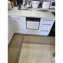 キッチン流し台シート施工の画像1