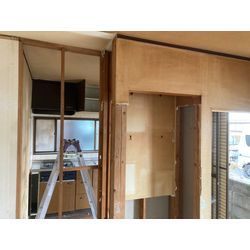 間仕切り壁撤去工事の画像3
