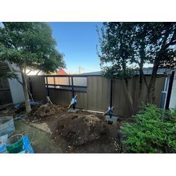 松戸市　フェンス工事　プラド+の画像1