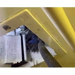 お風呂場の湿気とカビがすごいというお客様からのダクト掃除のご依頼でした！の画像1