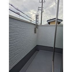 バルコニー　ホスクリーン施工の画像2