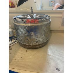 Panasonic NA-VX700BL ワカメのような汚れ？無添加洗剤と精油使用による脱水カバーの重度汚れVベルト交換の画像3