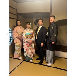 成人式の弟様　紋付袴と姉上様大学院卒業の前撮りの画像1