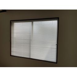 ブラインド取り付けの画像2