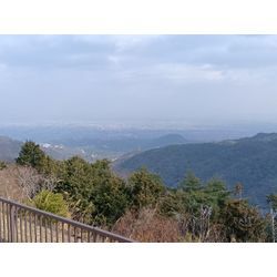 有料道路でしか行けない高級住宅街の画像2