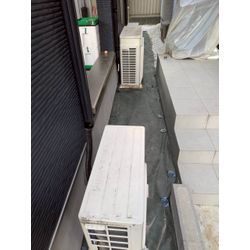 神奈川県横浜市港北区にて既存の砂利の下にシートを敷きましたの画像1