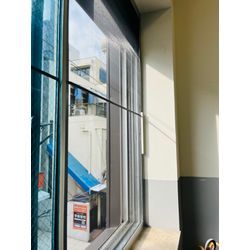目黒区で網戸の新設を行いました、網戸枠から新しく取り付けを行いました。の画像2