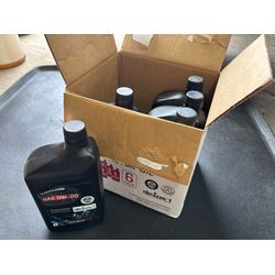 日産 エクストレイル【エンジンオイル・オイルフィルター交換】の画像1