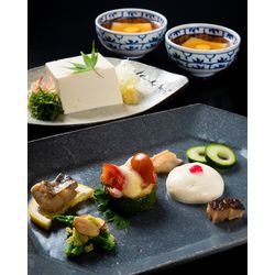 根岸にしみる白──笹乃雪で豆富三景を撮るの画像1