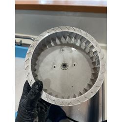 年末大掃除の定番、レンジフードクリーニング！の画像2