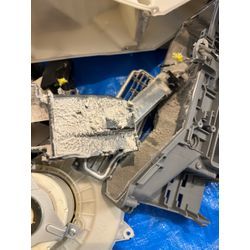 【横浜市中区】パナソニックNA-VG 乾燥不良 送風ホース交換 クリーニング ベルト交換 おたすけマンの画像3