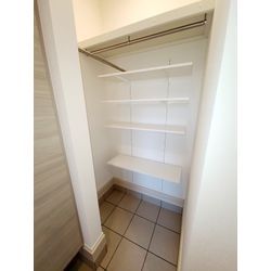 玄関収納に可動棚の画像1