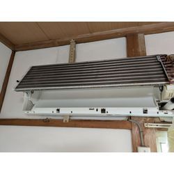 SHARP AY-D40EX-W
完全分解洗浄の画像1