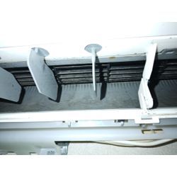 12/29 金沢市みずき　エアコンクリーニング　beforeの画像1