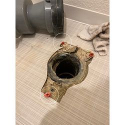 トイレ排水水漏れの画像2
