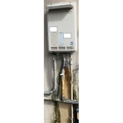 ◆10月より工事エリア拡張します！◆参考：給湯器で内部漏水していると。。。オマケで書き込みます！の画像1