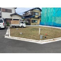 🏡【施工事例】空き地の草刈り・整地作業を行いました！スッキリきれいに✨所沢市の画像2