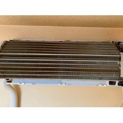 退去後の壁掛けエアコン2/5の画像1