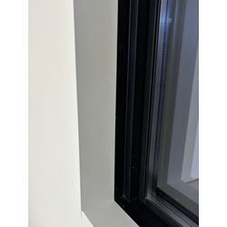 ビス穴の補修の画像2