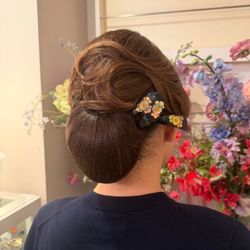 和髪シニヨンの画像1