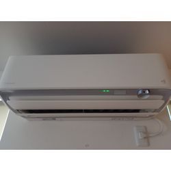 ダイキンエアコンクリーニング現場の画像1