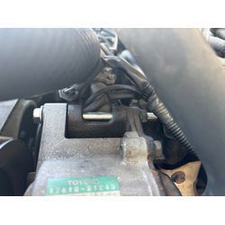 トヨタ ランドクルーザー【エアポンプボルト交換】の画像3