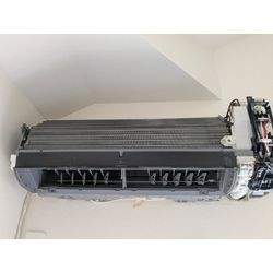 東京都武蔵野市 お掃除機能付きエアコン分解クリーニング ダイキン AN25XFSKの画像2