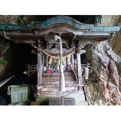 日本一危険で険しい神社へ参拝に行きましたの画像1
