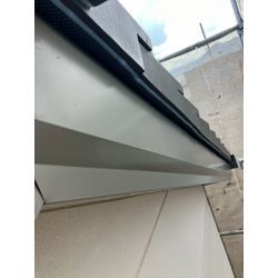 和歌山県にてコウモリ被害防除対策を行いました。の画像1