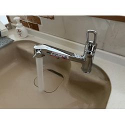 キッチン混合水栓交換の画像1