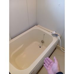 お風呂の浴槽がこんなになってしまった案件です。の画像2