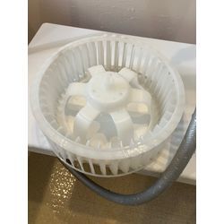 【浴室換気扇分解クリーニング】の画像2