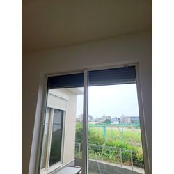 カーテンレール取り付けの画像1