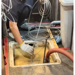 グリストラップの排水詰まりの画像1